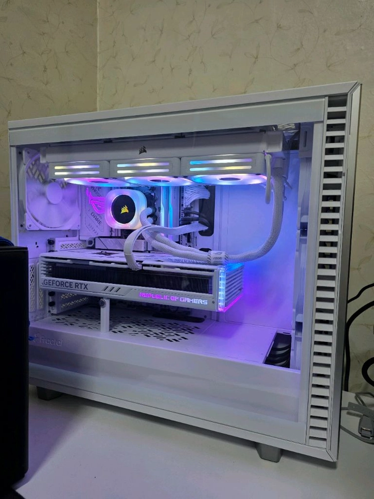 9800x3d 4090스트릭스 64gb 완본체 이미지