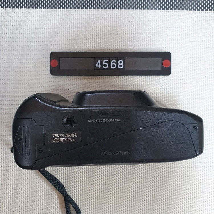 후지 줌 카디아 200 오토포커스 필름카메라 이미지