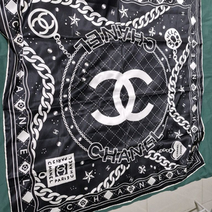 샤넬 실크 스카프(85cm)