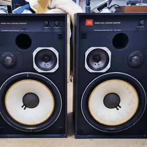 JBL 4312A 컨트롤 모니터 스피커 블랙형 팝니다