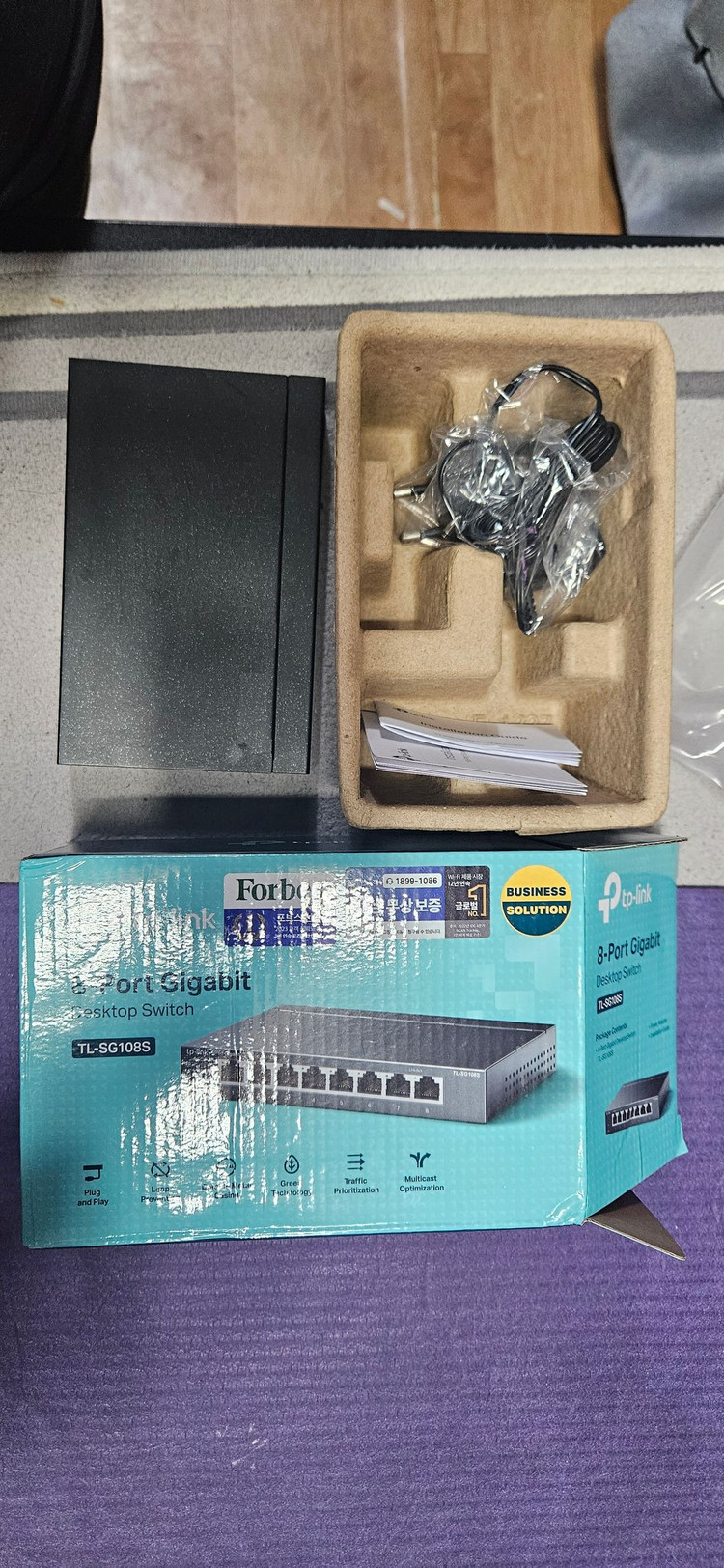 TP-Link 8포트 기가비트 스위치 TL-SG108S--1