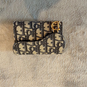 정품 디올 오블리크 새들 여성 카드지갑 팝니다 이미지