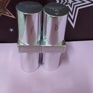 (명품)프라다 립 립밤 케이스만 2개합