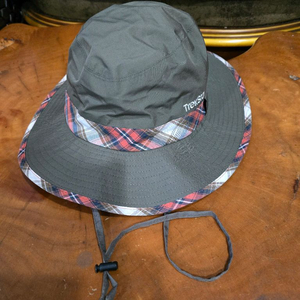 트랙스타 고어텍스 여성 등산모자 57