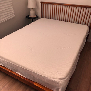 원목 침대 프레임 매트리스 퀸사이즈