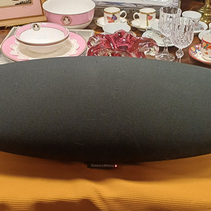 B&W 제플린 Wireless 구형 스피커