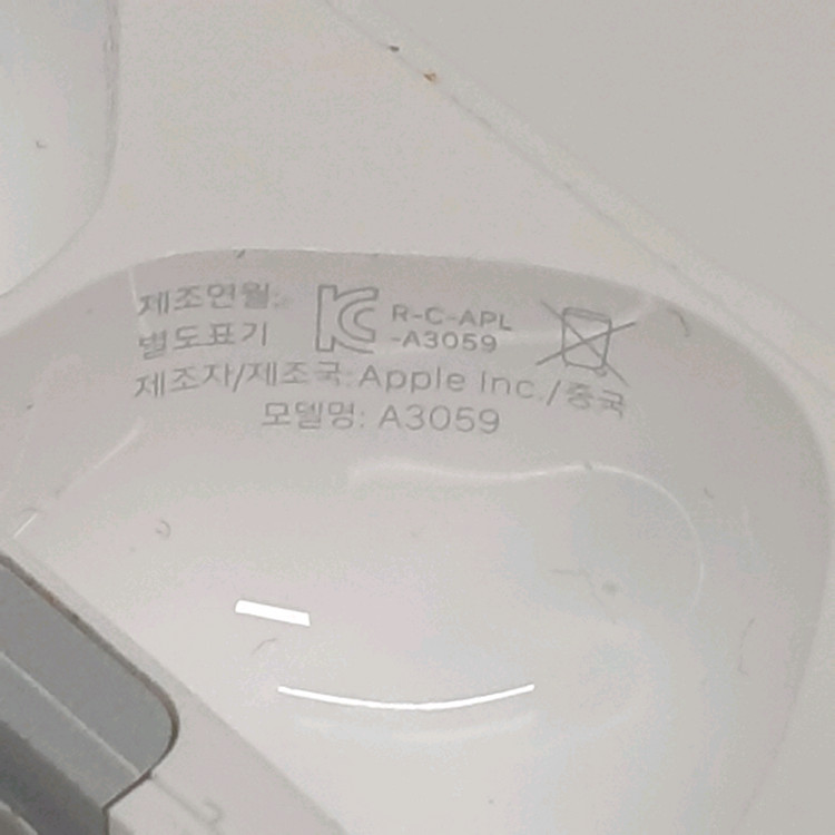 에어팟 4세대 본체 (노캔, 맥세이프, A3059)--4