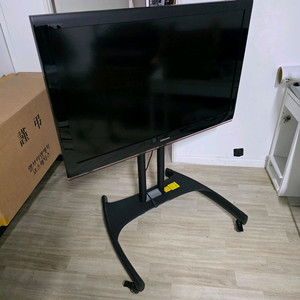 삼성 LN46B530P7F 46인치 LCD TV + 이동식 스탠드