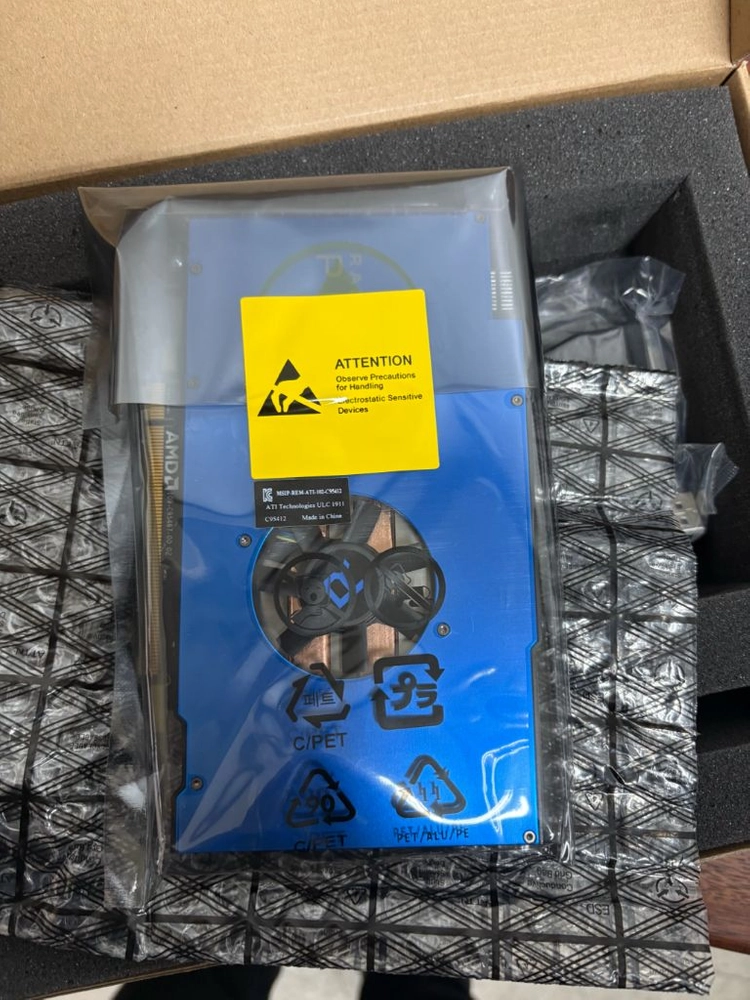 워크스테이션 그래픽카드 RADEON PRO WX5100 이미지