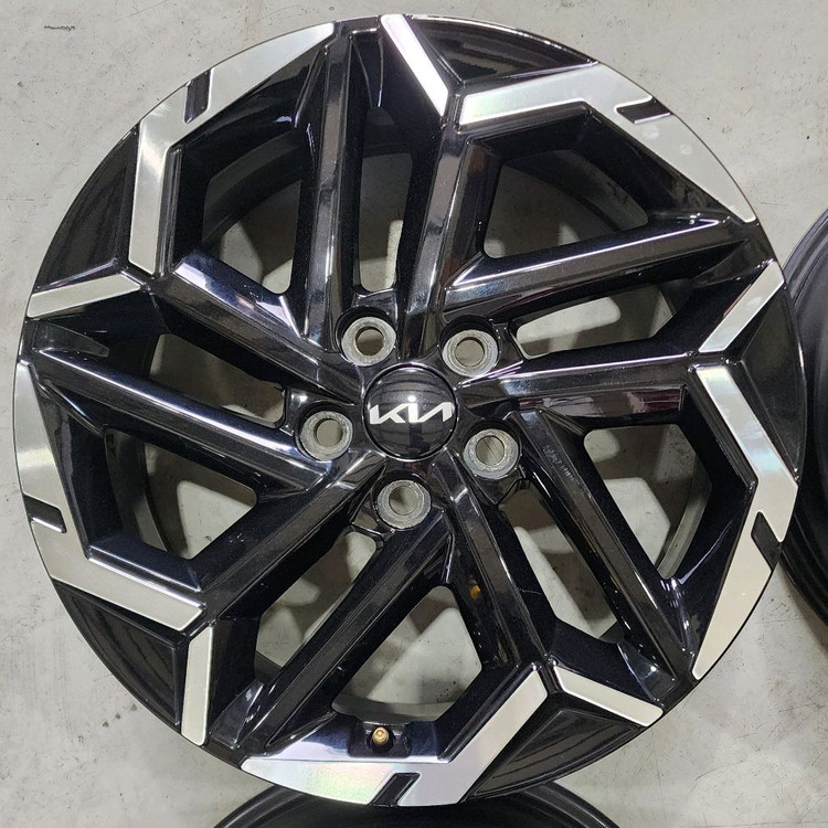 카니발 KA4 18인치 휠, 카니발 순정 18인치 휠,쏘렌토 18인치 휠--1