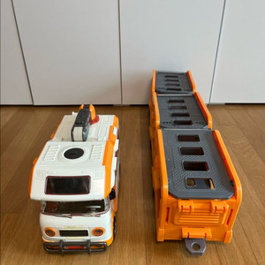 또봇 쪼꼬베이스 판매합니다.(열쇠4개포함)