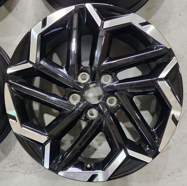 카니발 KA4 18인치 휠, 카니발 순정 18인치 휠,쏘렌토 18인치 휠--4