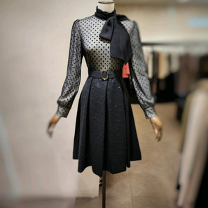 택있는 새상품) 모조에스핀 원피스 55