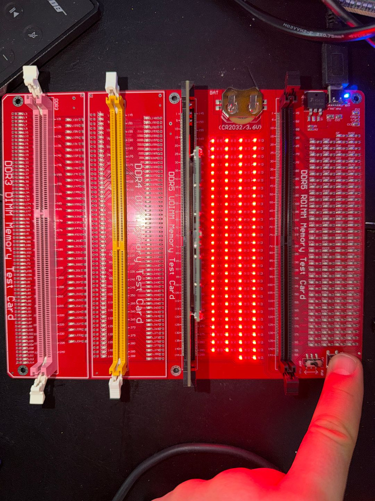 [판매] 삼성 노트북용 DDR5 64GB 4800MHz(32gb * 램 2개) (미사용/테스트 완료)--2