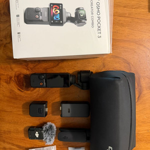 DJI 오즈모 포켓3 크리에이터 콤보 (S급/풀박스) - 가좌역 직거래/택배