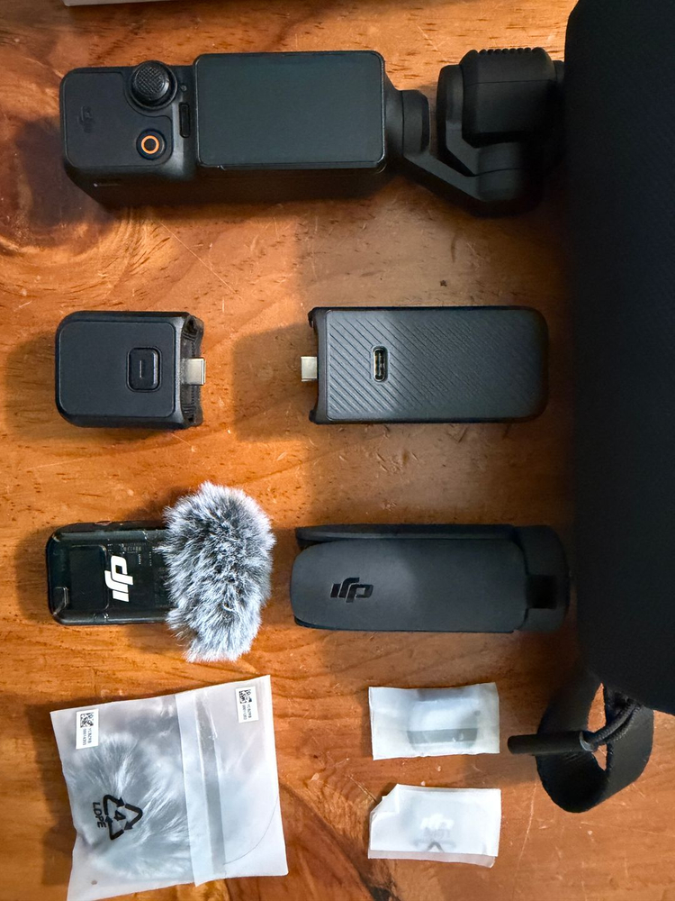 DJI 오즈모 포켓3 크리에이터 콤보 (S급/풀박스) - 가좌역 직거래/택배--2