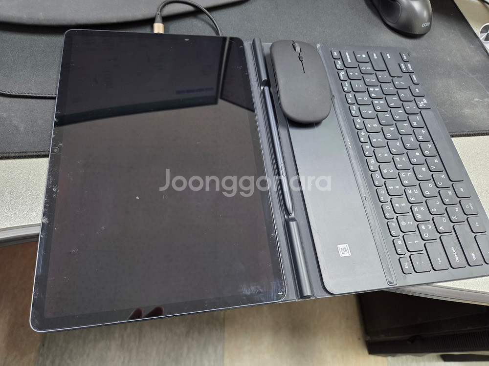 삼성 갤럭시 탭 S7 FE 128G + 정품키보드 케이스(펜 포함) + 블루투스 마우스--3