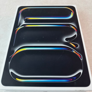 아이패드프로 13인치 M5 512 wifi 스블 사이클21 효율100% 완전새것 팝니다