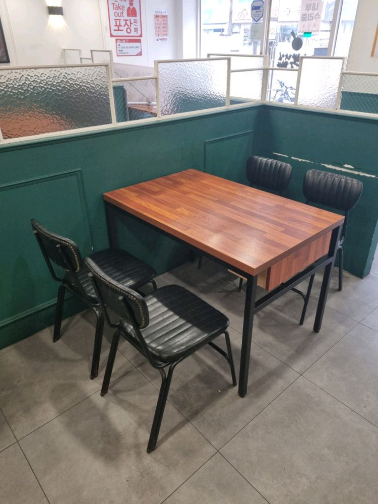 중고 .멀바우테이블 의자세트 이미지