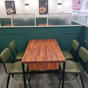 식당 음식점 4인 식탁의자세트 이미지