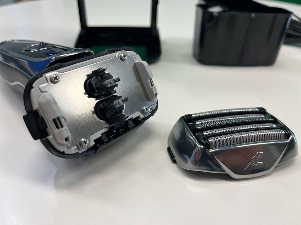 파나소닉 람대쉬 ES-LV95 5중날 면도기--3