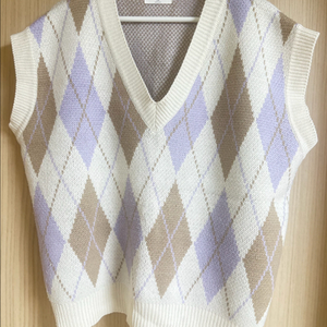 상태좋음 아가일니트 이쁜걸니트 여성니트조끼 오버핏조끼 니트베스트 사이즈55-77