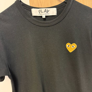 꼼데가르송 반팔티