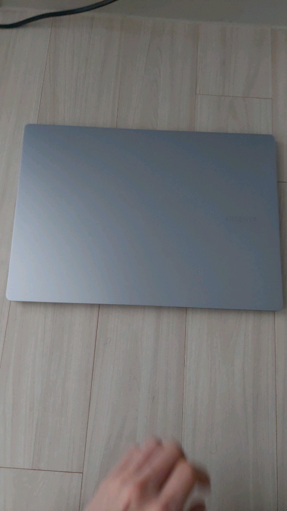 갤럭시북 엣지 16인치 최고사양 팝니다--1