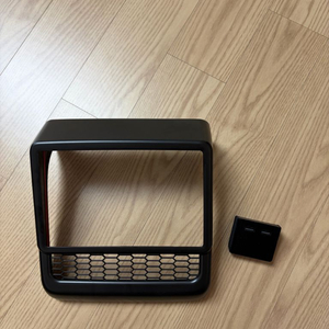 테슬라 YZ 글러브박스 도킹스테이션, 후석 모니터커버