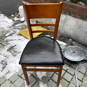 원목의자 식탁의자 카페의자 식당의자 업소용의자 음식점의자 이미지