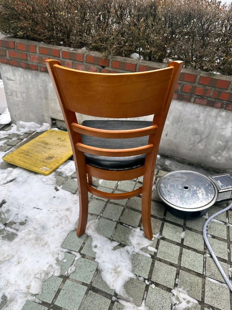 원목의자 식탁의자 카페의자 식당의자 업소용의자 음식점의자 이미지