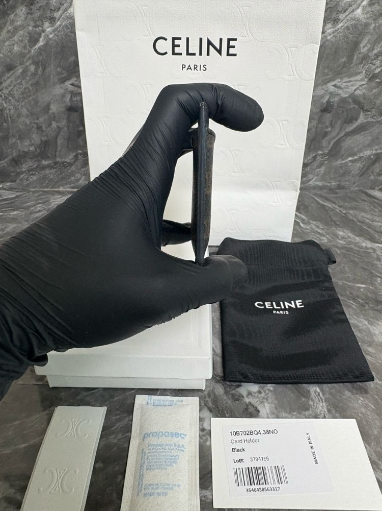 셀린느 트리옹프 카프스킨 캔버스 카드지갑--2