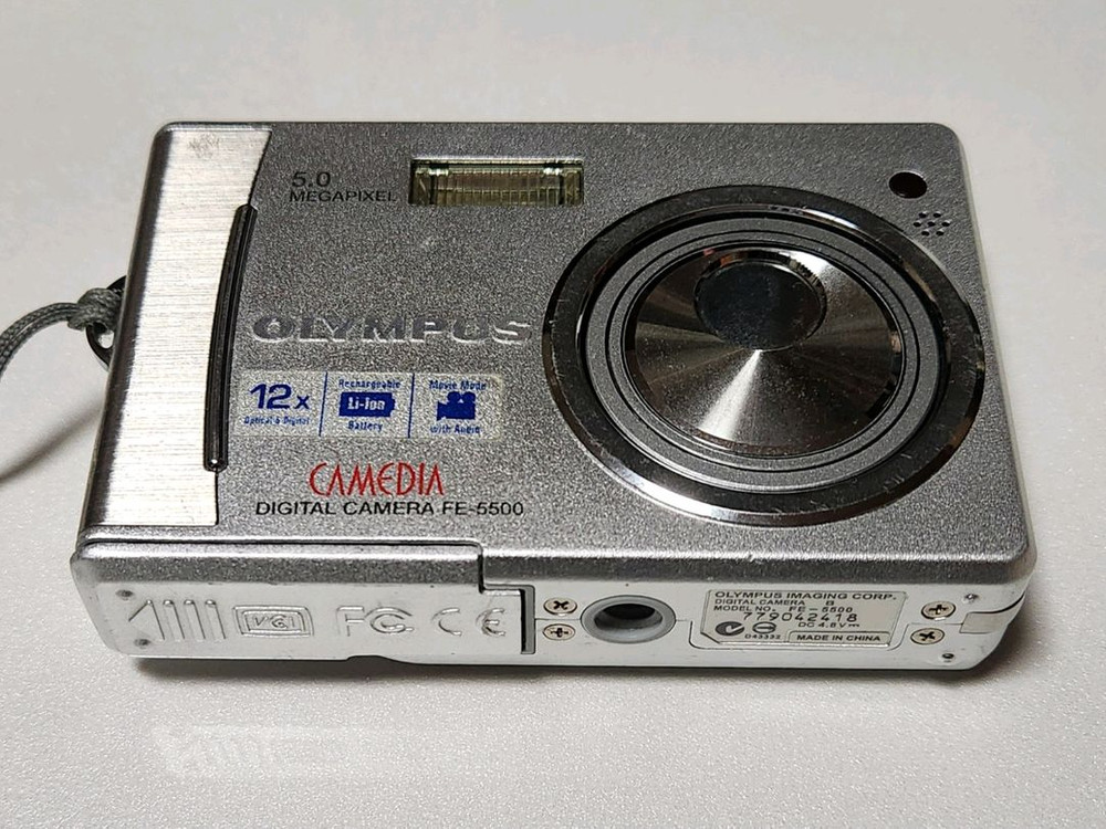 올림푸스 디지털 카메라 CAMEDIA FE-5500--1
