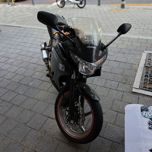 스포츠바이크 혼다 cbr250