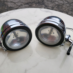 4인치 라이트 2개 한세트 택포9.000원