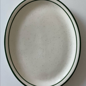 새상품) 턱스톤 에메랄드 오발플레이트 L 사이즈