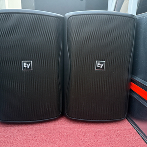 EV Electro-Voice ZX1i-90 스피커입니다