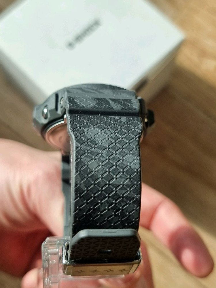 카시오 지샥 DW-6900NNJ-1DR 이미지