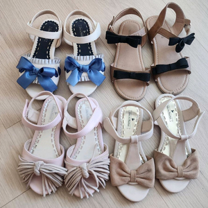 여아 샌들 200. 4켤레 택포 이미지