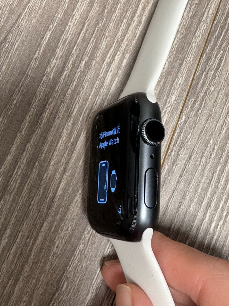 애플워치4 44mm 알루미늄 스페이스그레이 이미지