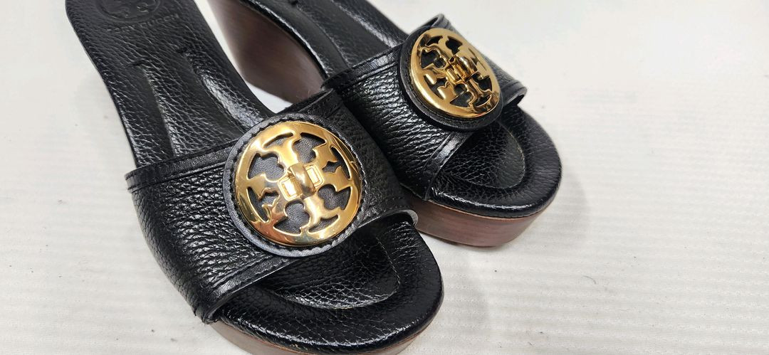 토리버치 Selma 웨지 샌들 36반 사이즈 235 이미지