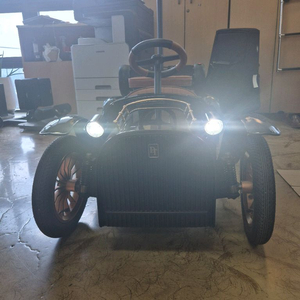 클래식 스타일 전동카 디트로네 s 올순정 이미지