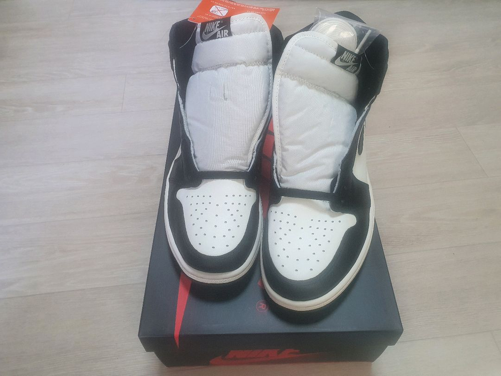 나이키 조던1 하이 다크모카 판매합니다.--1