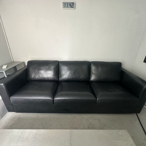 이케아 프리헤덴 3인용 블랙 소파