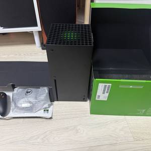 Xbox Series X (엑시엑) xsx 1TB 풀박스 팝니다