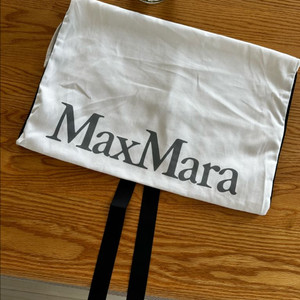 막스마라 더스트백 40x28