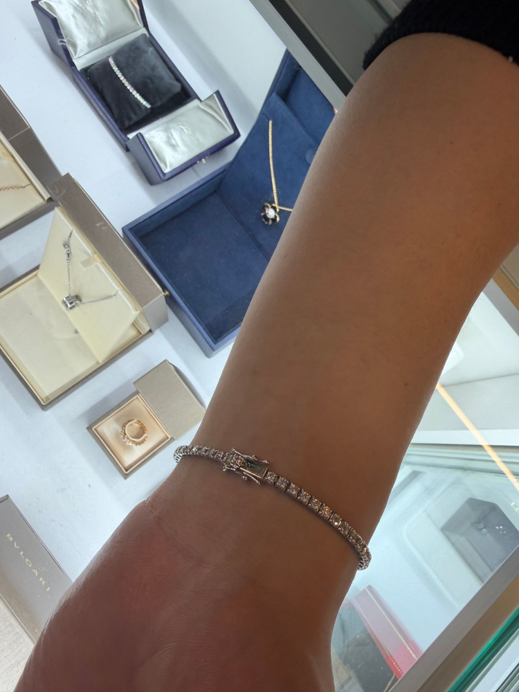 정품 다미아니 테니스팔찌 2.52 캐럿--2