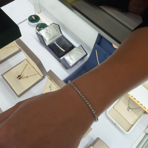 정품 다미아니 테니스팔찌 2.52 캐럿