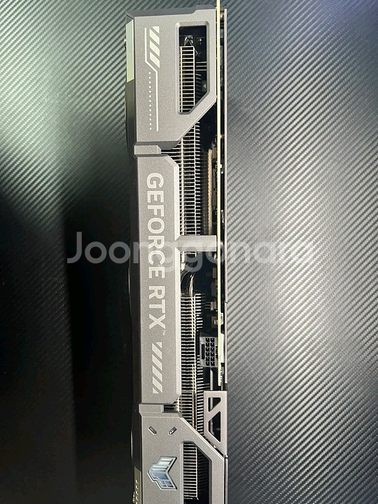 ASUS TUF RTX 5070 Ti 16GB--1