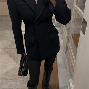 캘리에디 아워글라스 코트